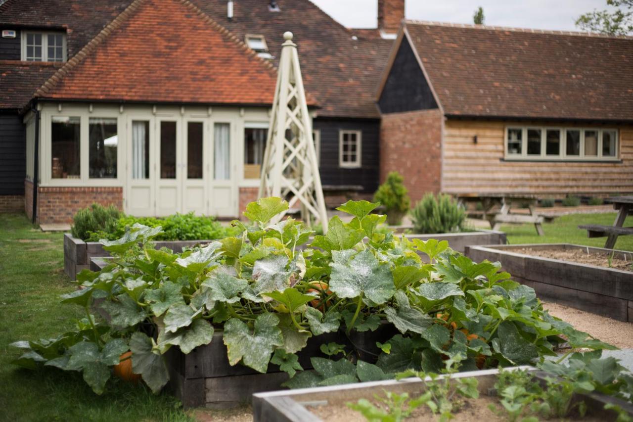 Отель The Three Chimneys Country Pub Biddenden Экстерьер фото